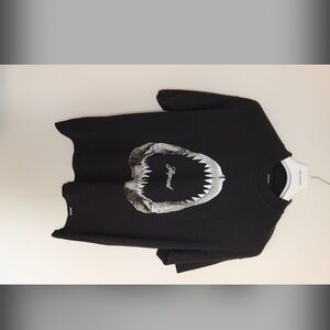 Represent Clo T-shirt Size M New never worn